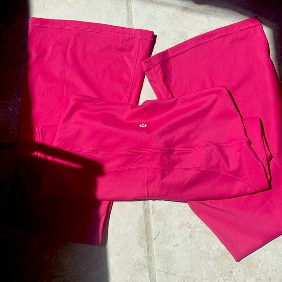 Discontinued Neon Pink Lululemon Wide Flare Yoga, Pristine - Picture 1 of 7